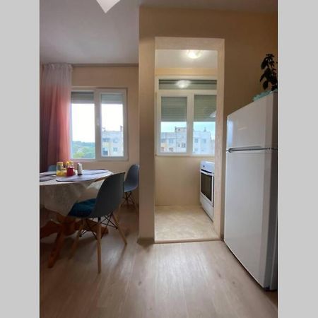 Sunny Apartment By The River Sandanski Luaran gambar