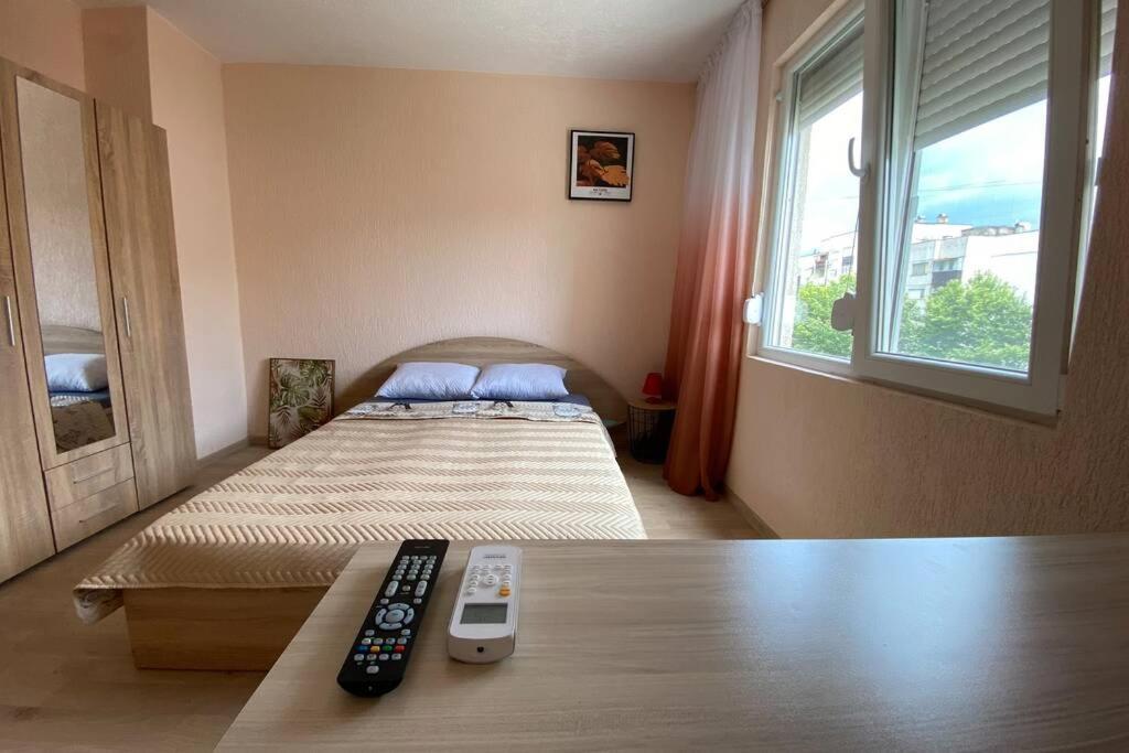 Sunny Apartment By The River Sandanski Luaran gambar